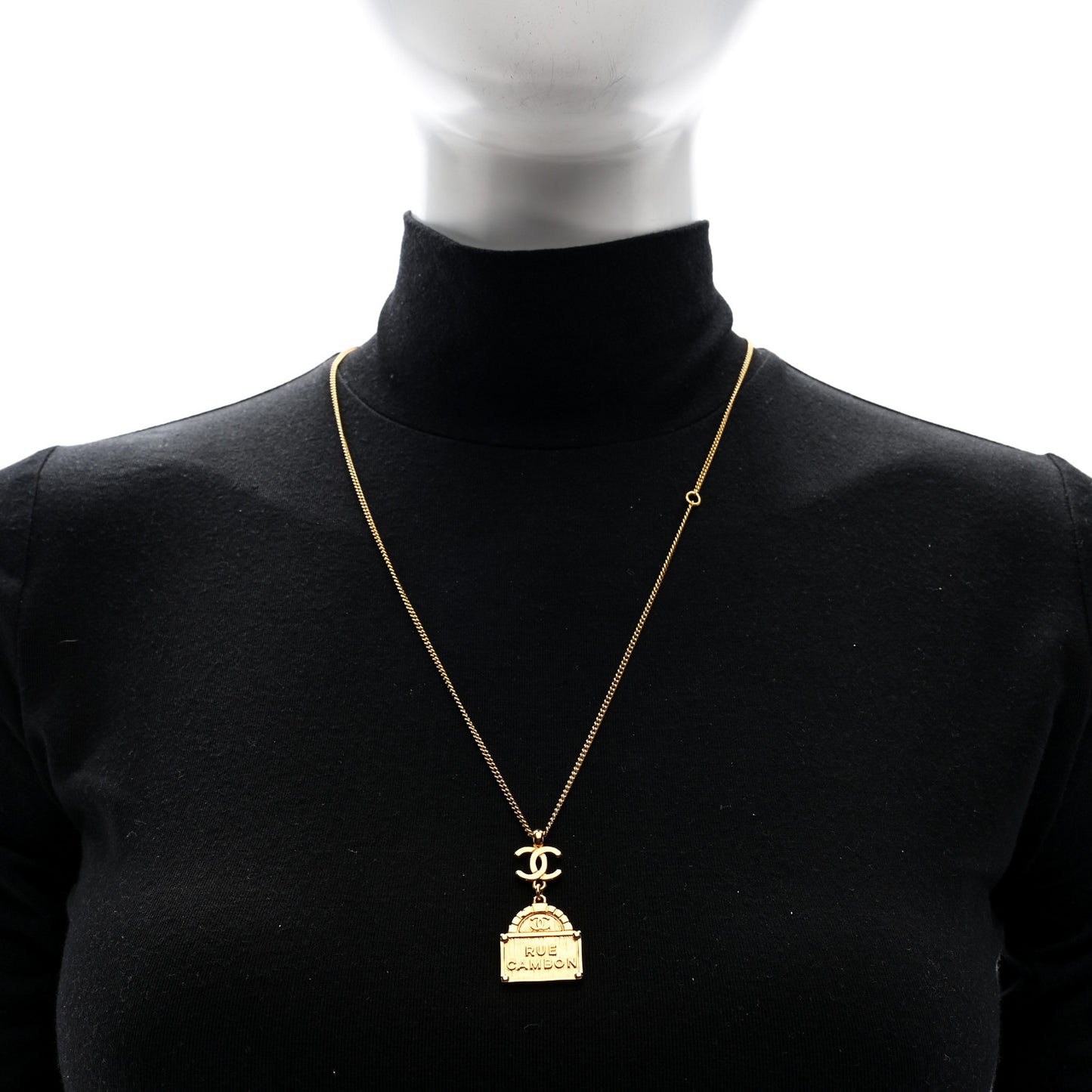 Metal CC Rue Cambon Necklace Gold