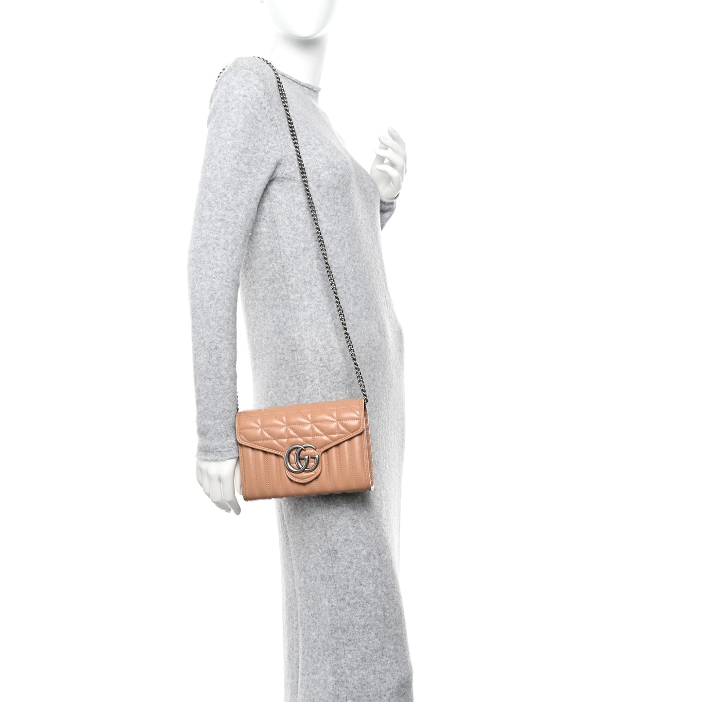 Calfskin Matelasse Aria GG Marmont Chain Wallet Camelia