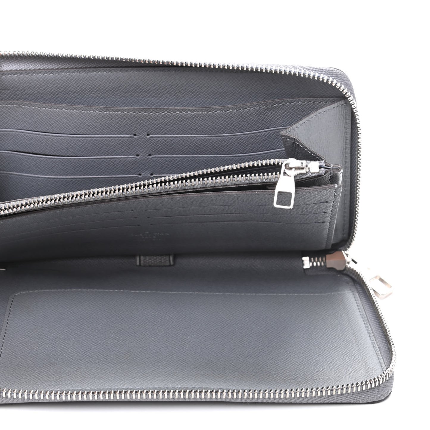 Taiga Zippy Organizer Wallet Glacier