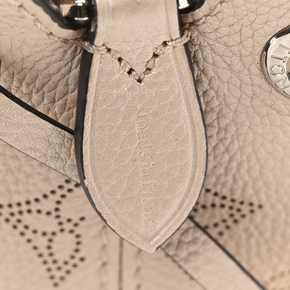 Louis Vuitton Mahina Bella Galet 7 of 11