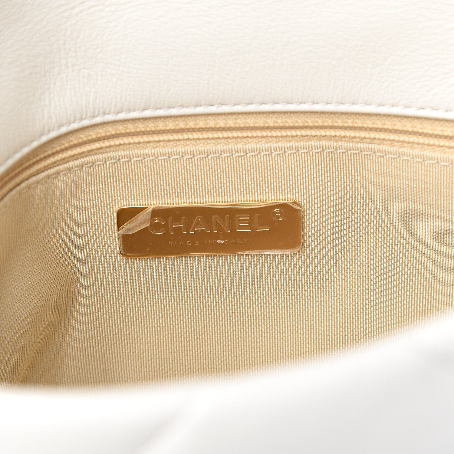 Chanel Goatskin Quilted Medium 19 Flap White 5 of 10