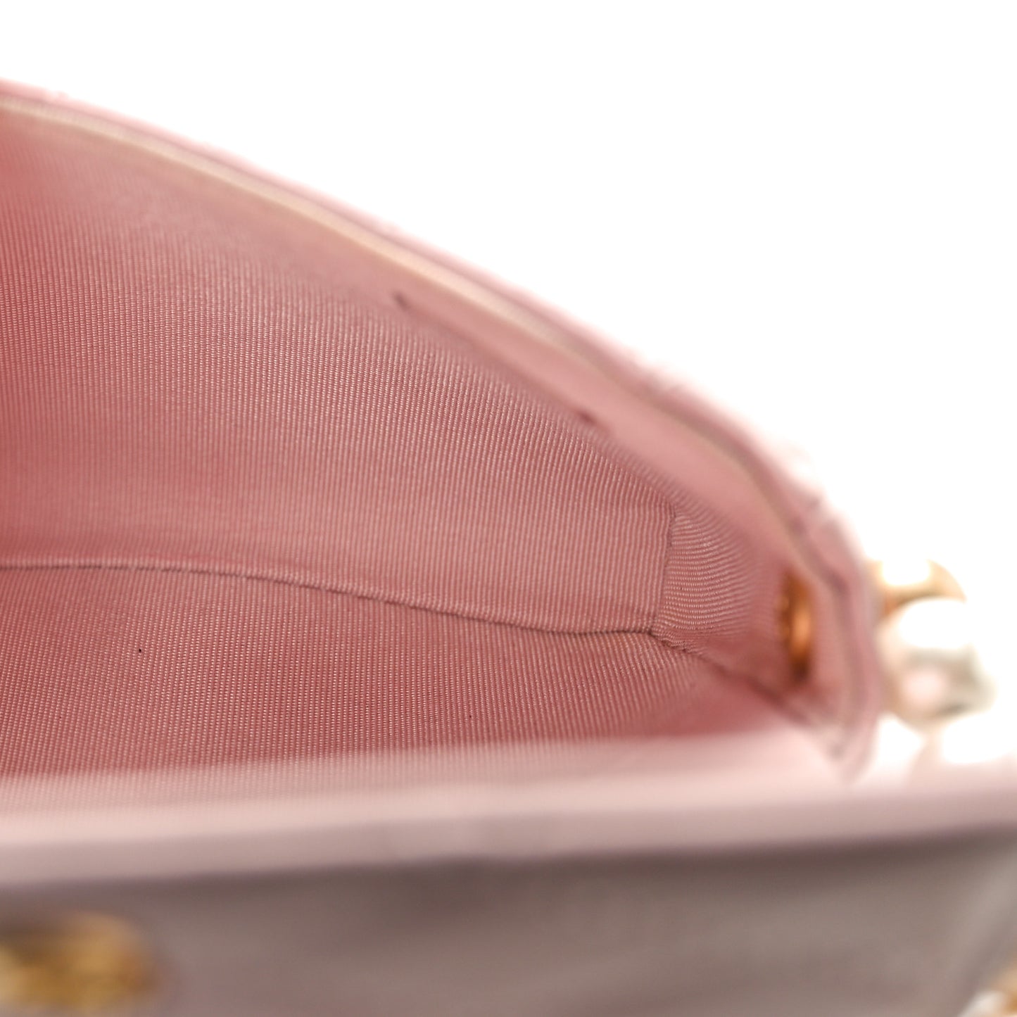 Calfskin Quilted About Pearls Card Holder Flap With Chain Light Pink
