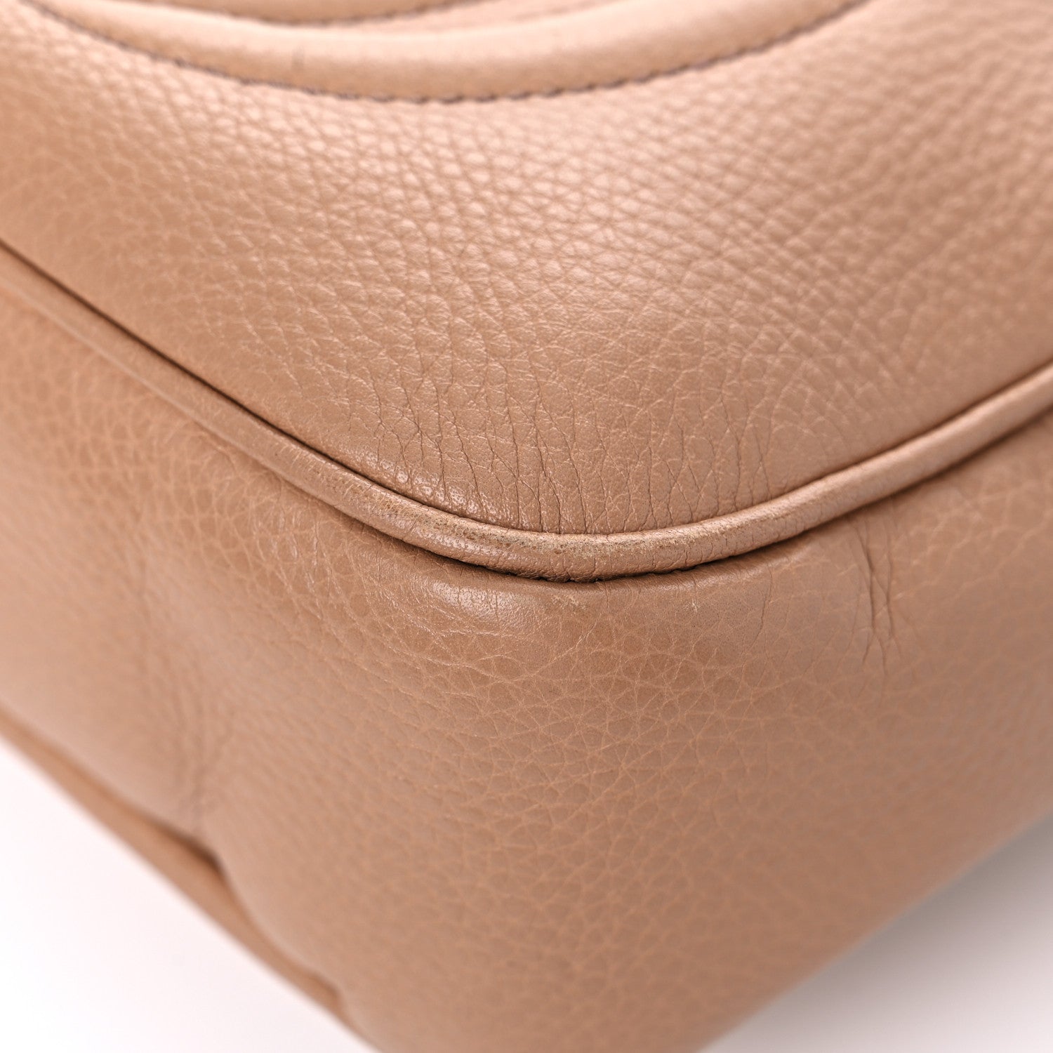 Gucci Pebbled Calfskin Small Soho Disco Bag Camelia 8 of 21