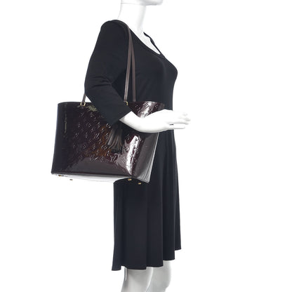 Louis Vuitton Vernis Long Beach MM Amarante 2 of 17
