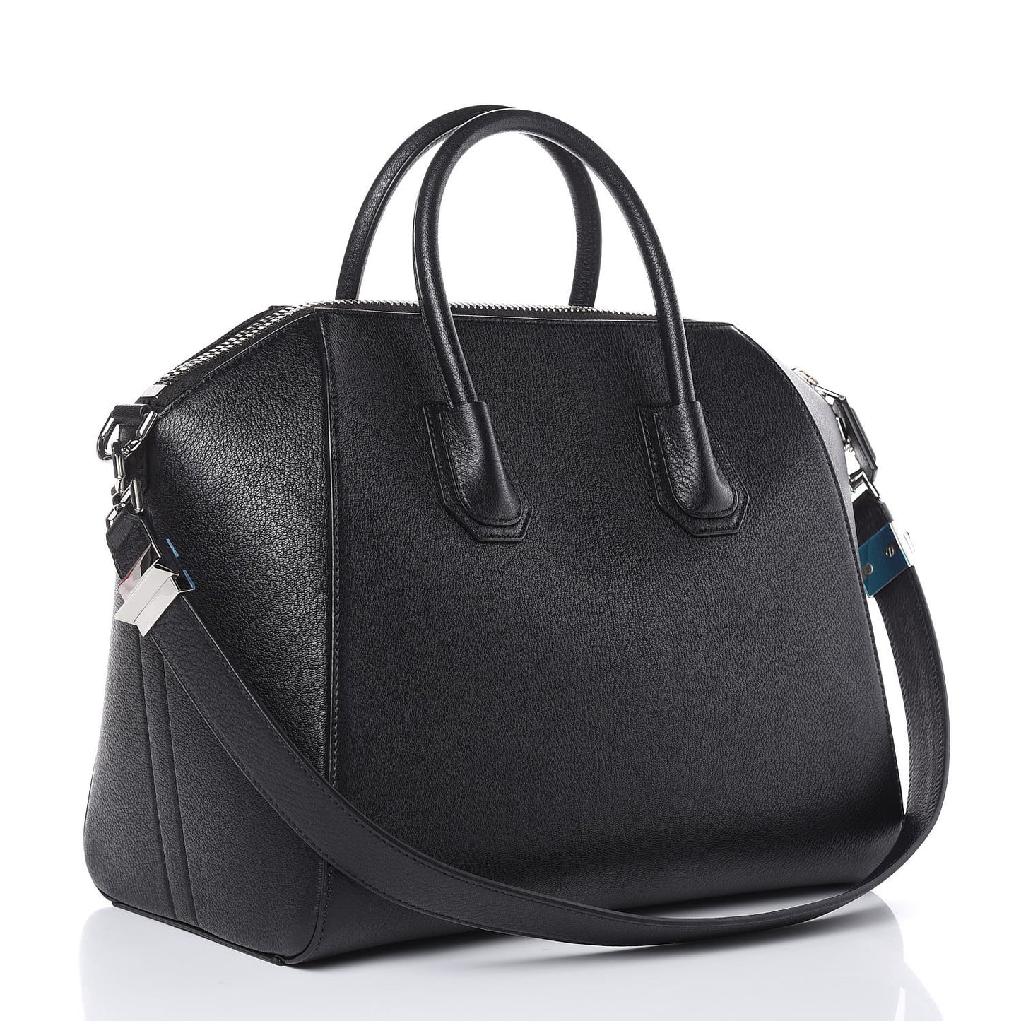 Sugar Goatskin Medium Antigona Black