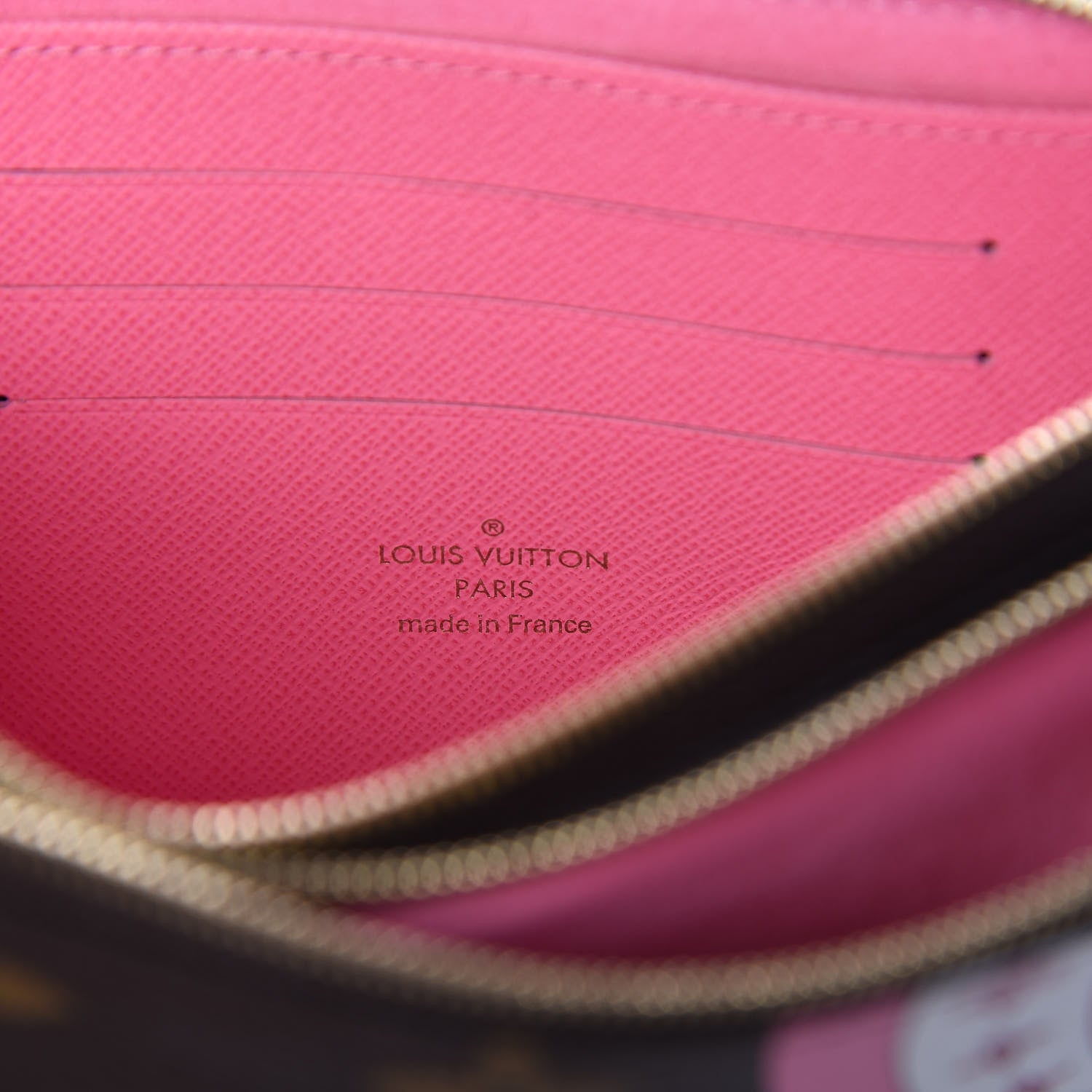Louis Vuitton Monogram 2019 Christmas Animation Double Zip Pochette 7 of 10