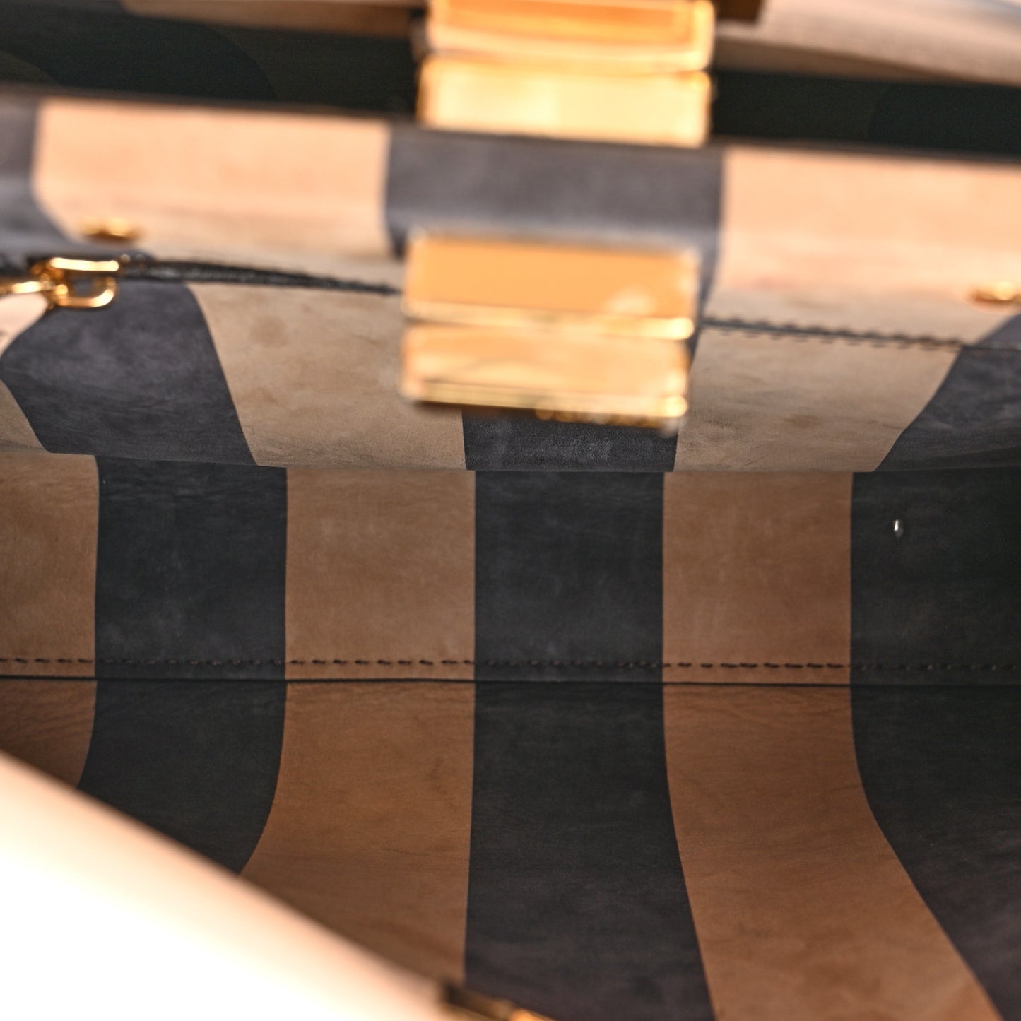 Nappa Flower Inlay Mini Peekaboo Iconic Satchel Poudre Sand Nuvola Multicolor