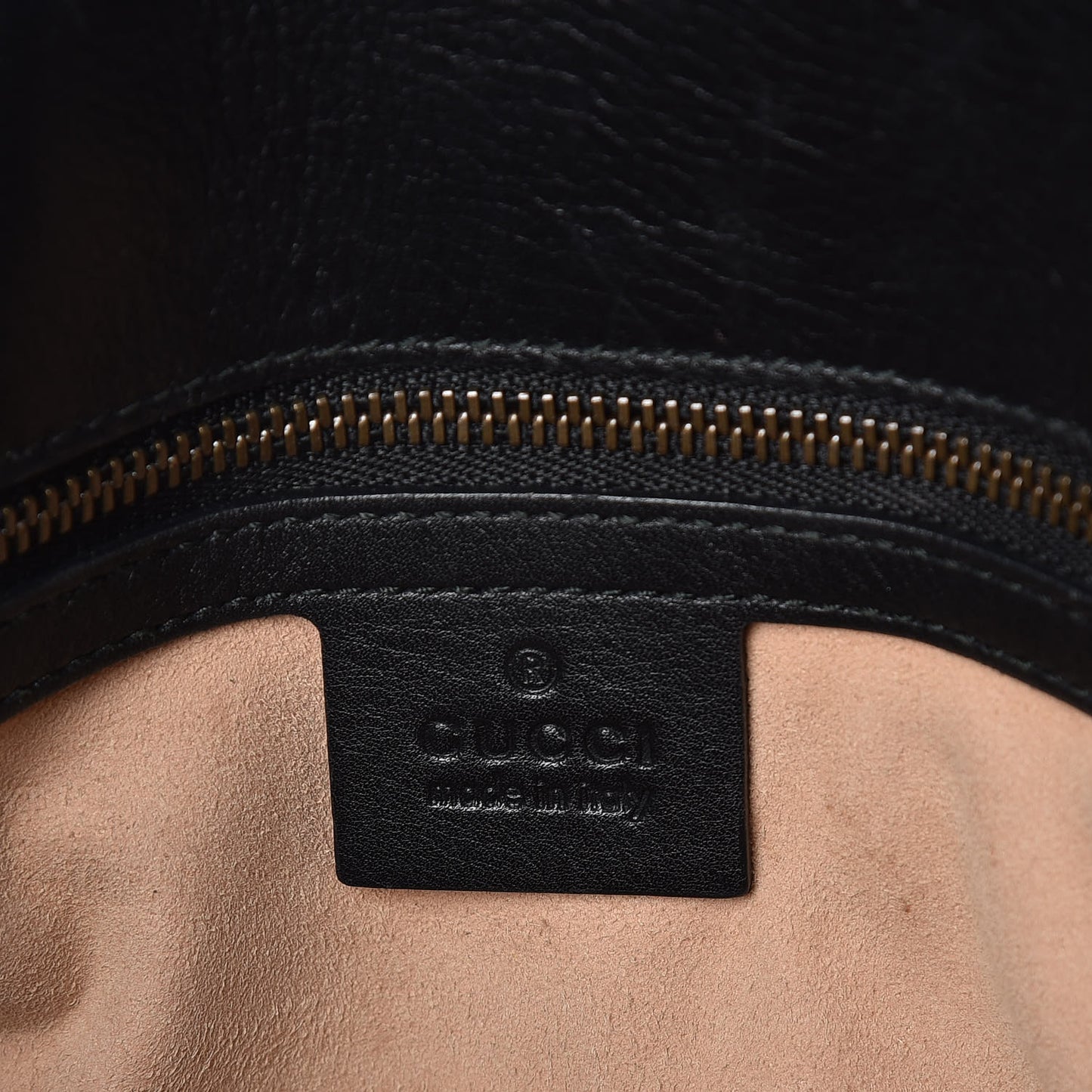 Calfskin Matelasse Small GG Marmont Shoulder Bag Black