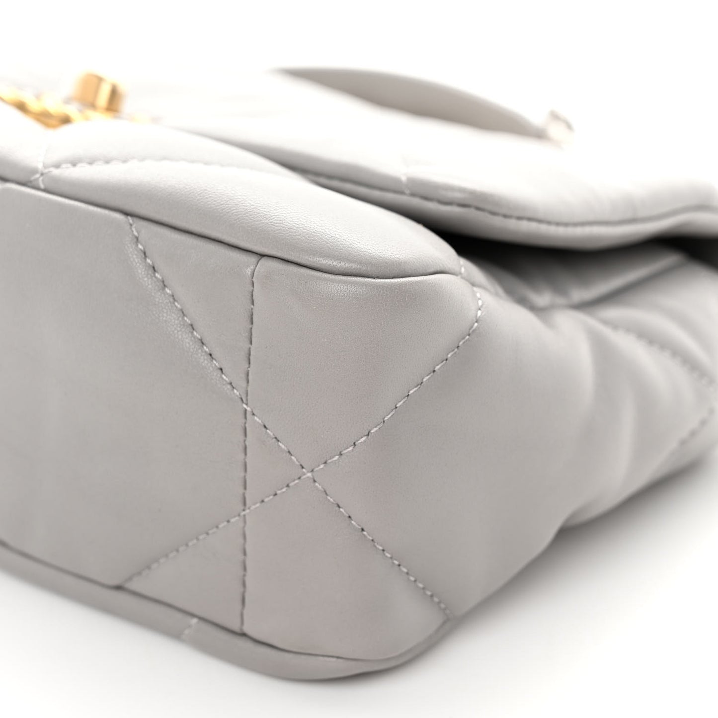 Lambskin Quilted Medium Chanel 19 Flap Grey