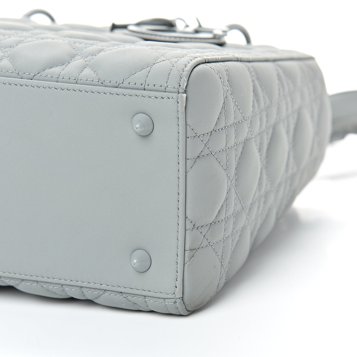 Ultra Matte Calfskin Cannage Medium Lady Dior Grey Stone