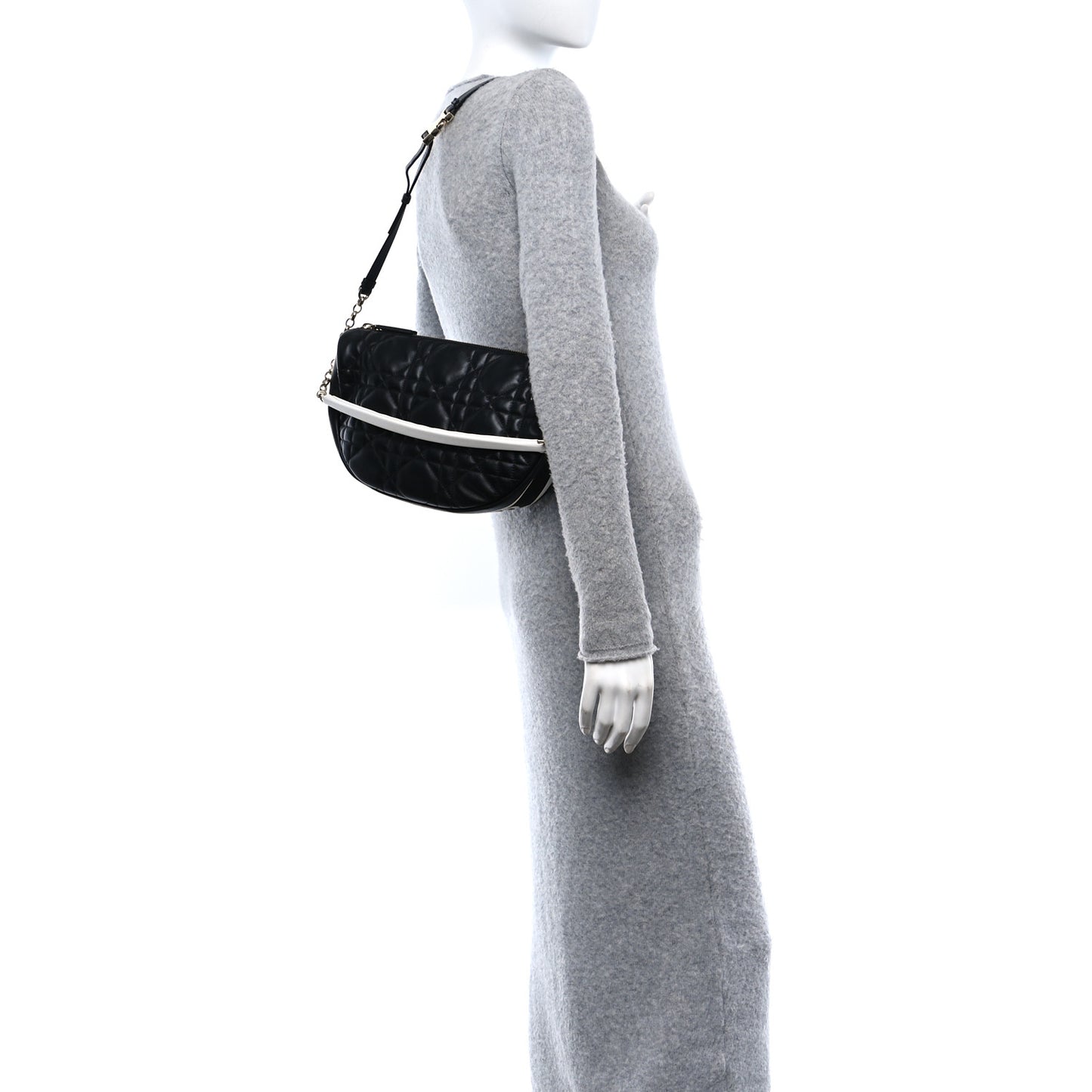 Lambskin Cannage Medium Dior Vibe Hobo Bag Black