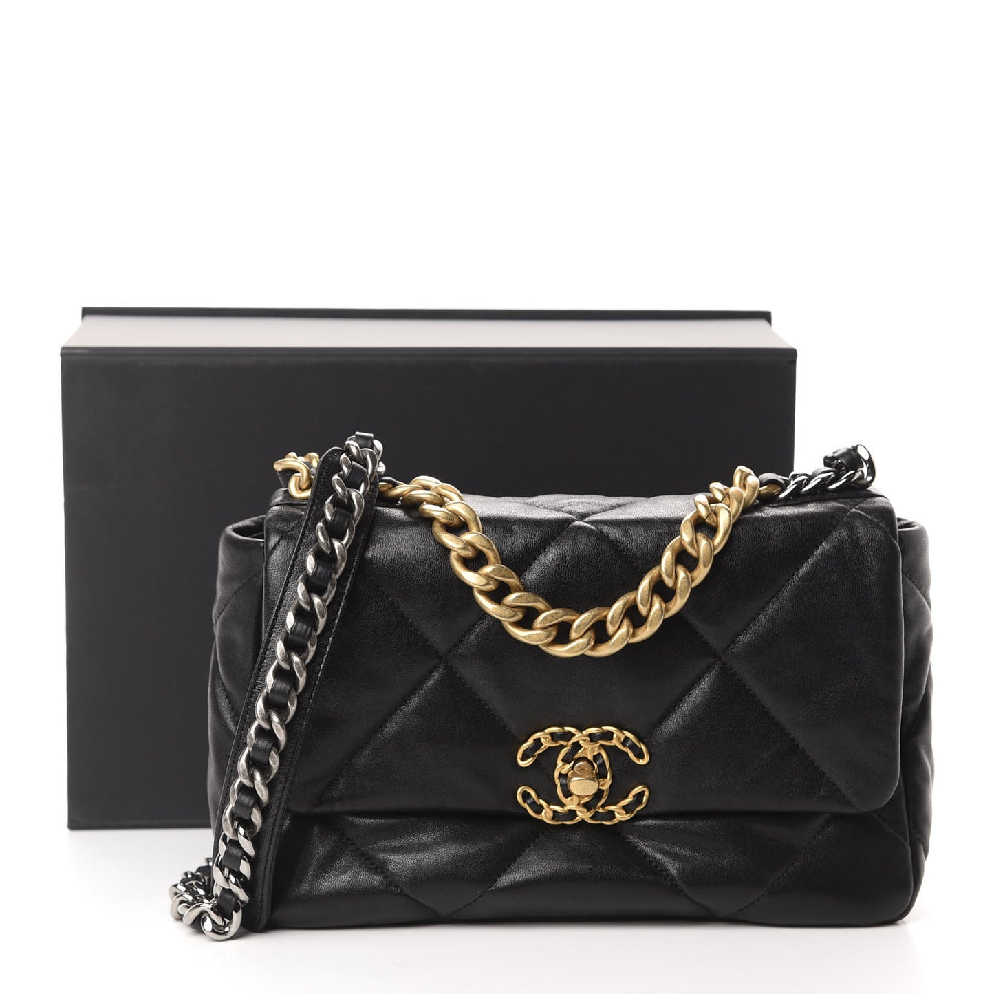 Lambskin Quilted Medium 19 Flap Black