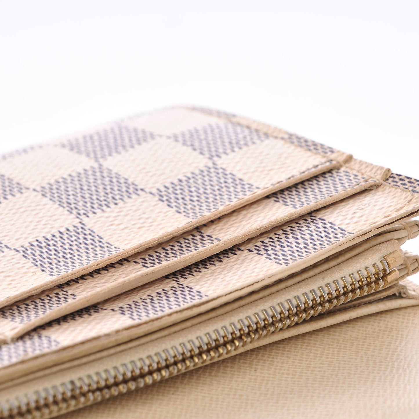 Damier Azur Sarah Wallet