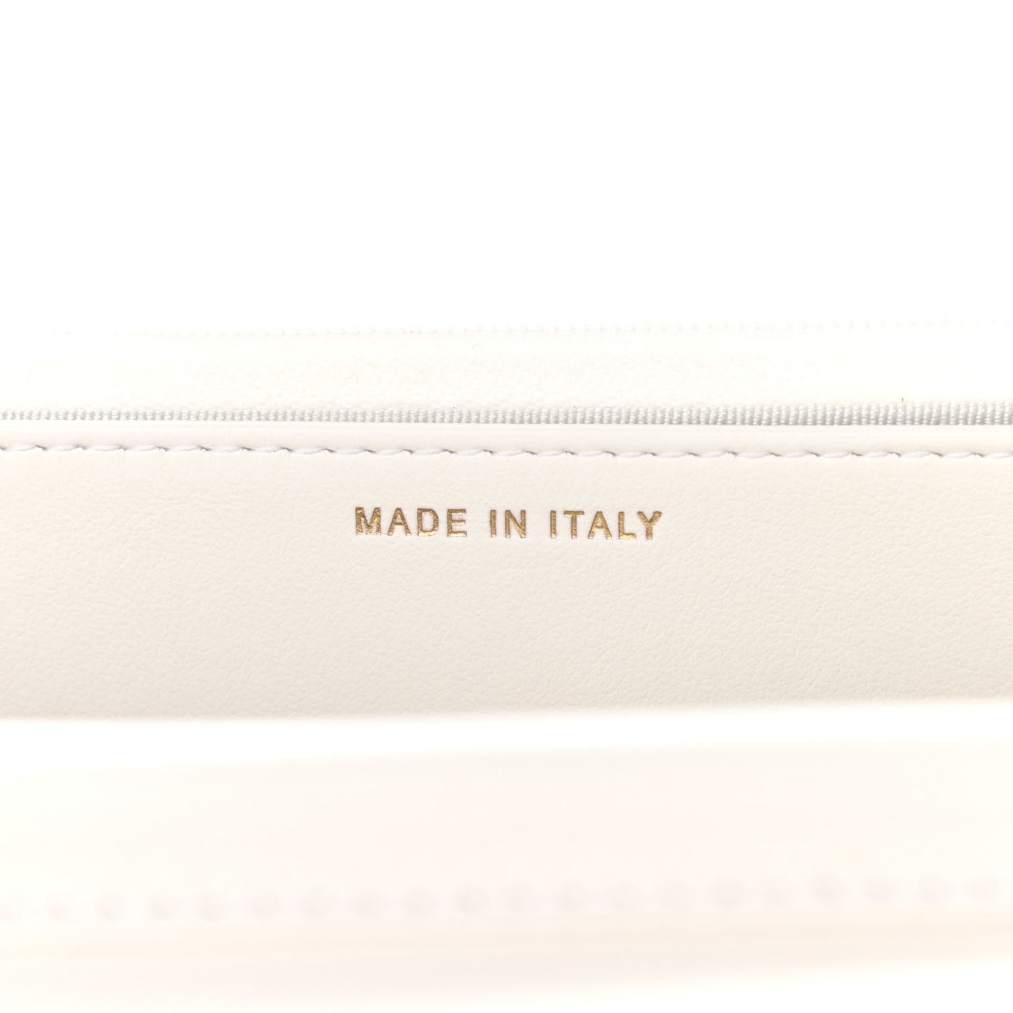 Caviar Quilted Wallet On Chain WOC White