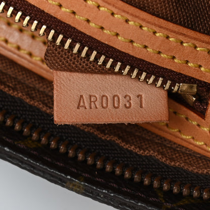 Louis Vuitton Monogram Trotteur 7 of 16