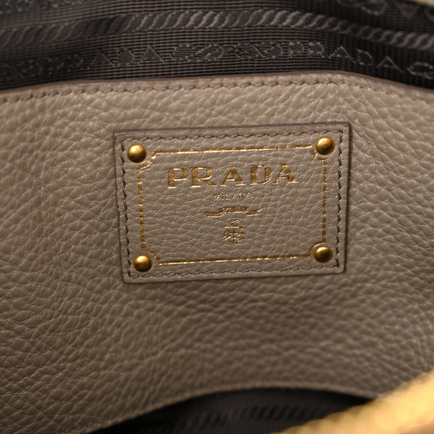 Vitello Daino Tote Pomice