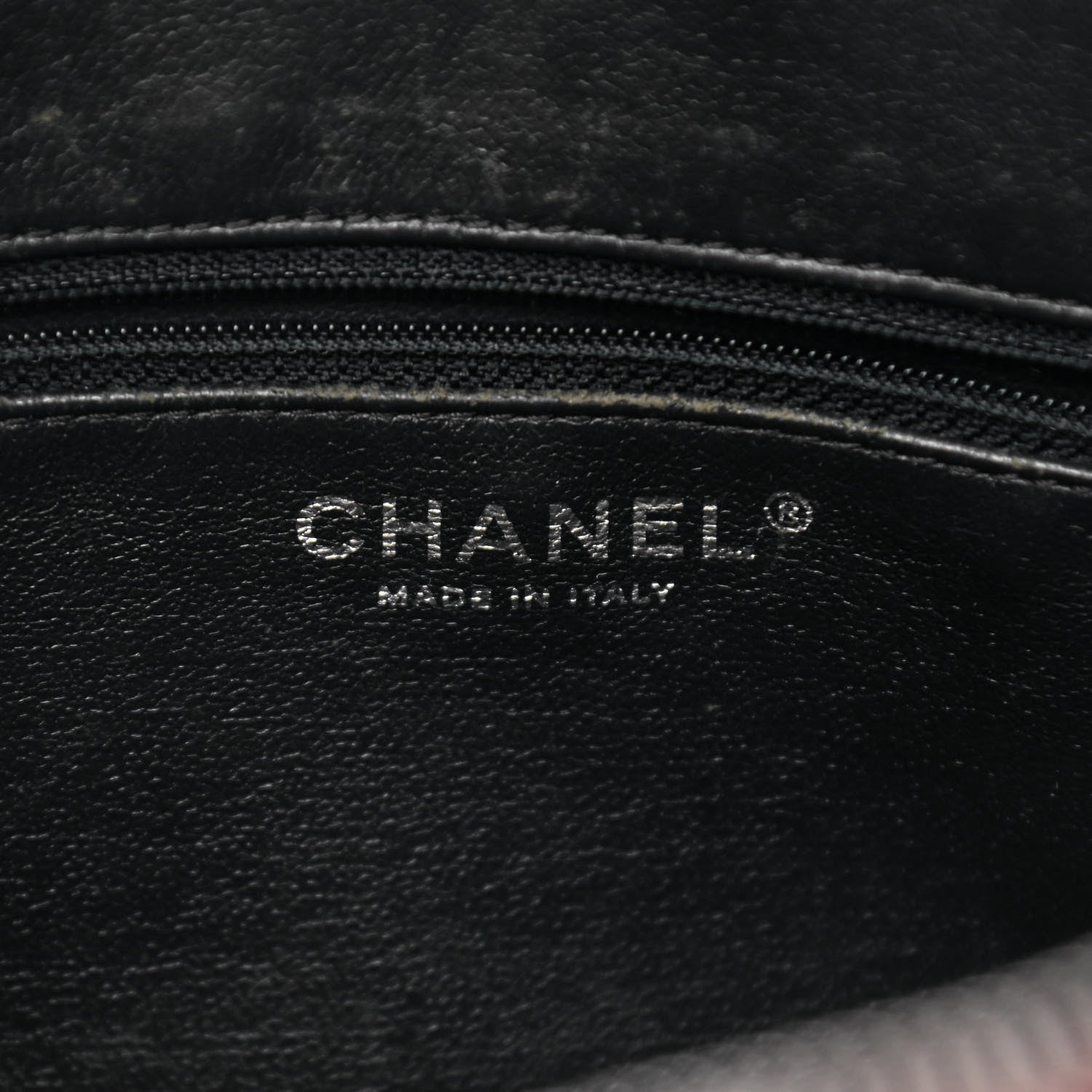 Chanel Caviar Lambskin Quilted Coco Break Camera Case Red 9 of 19