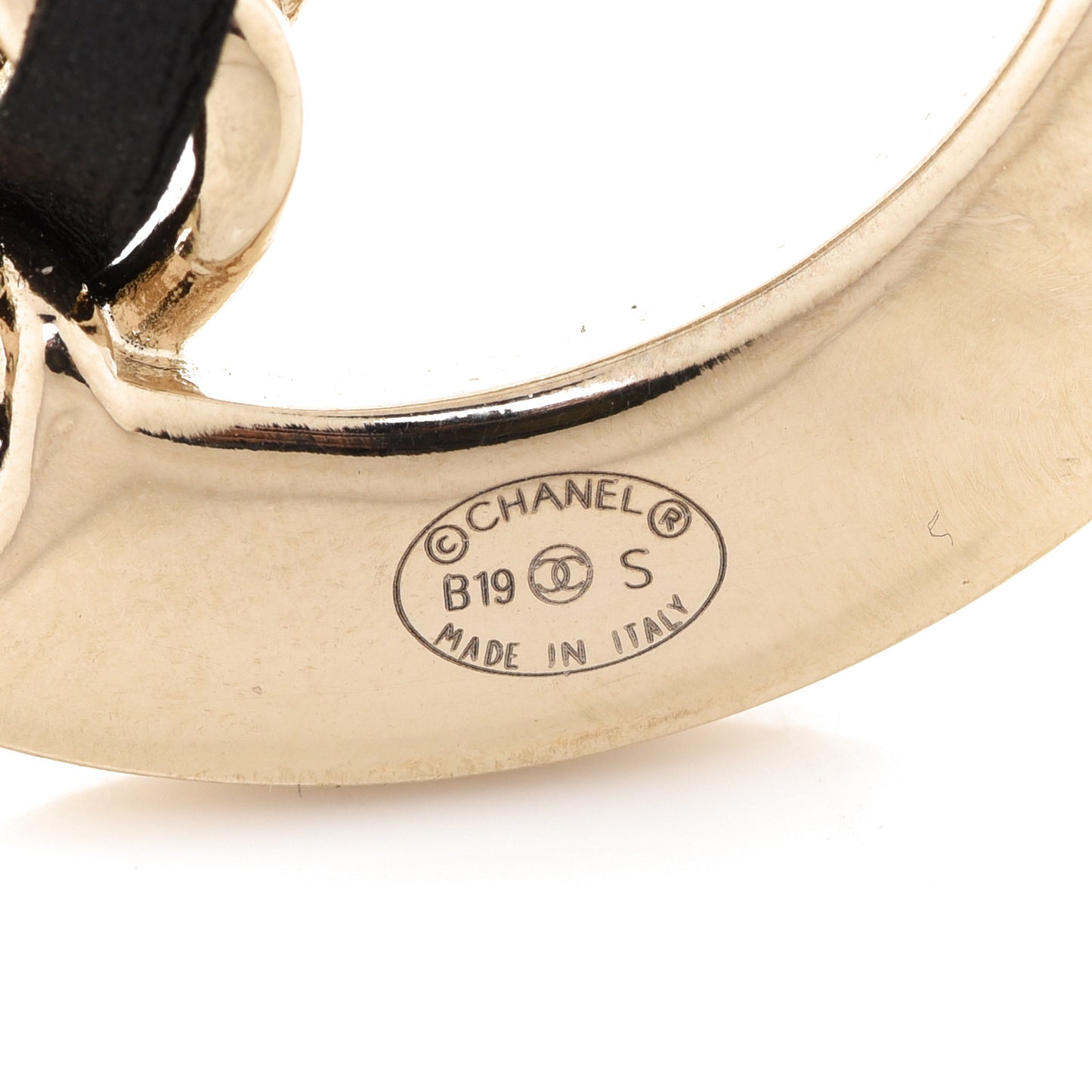 Lambskin Crystal CC Brooch Black Gold