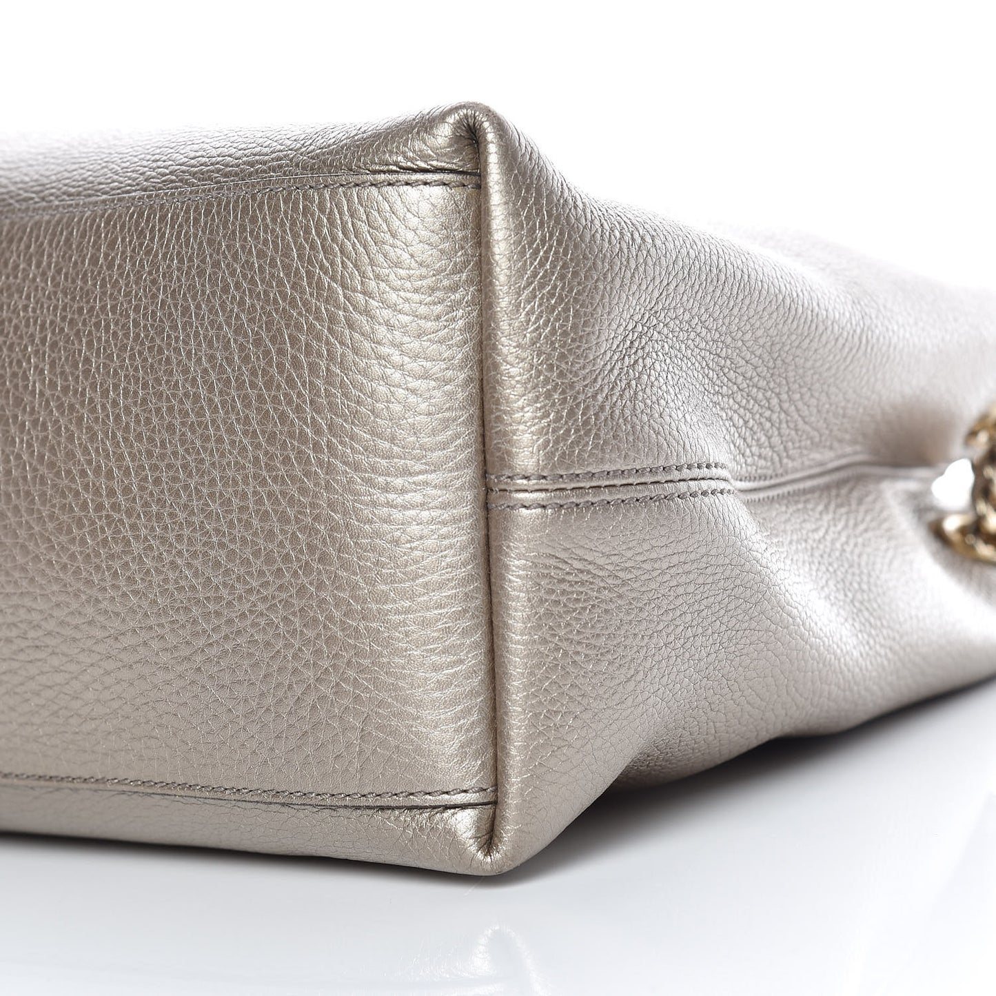 Metallic Pebbled Calfskin Medium Soho Chain Shoulder Bag Golden Beige
