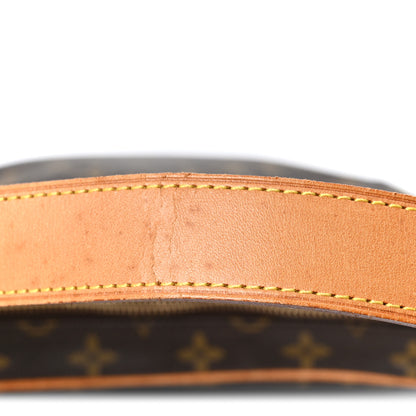 Louis Vuitton Monogram Croissant MM 9 of 9