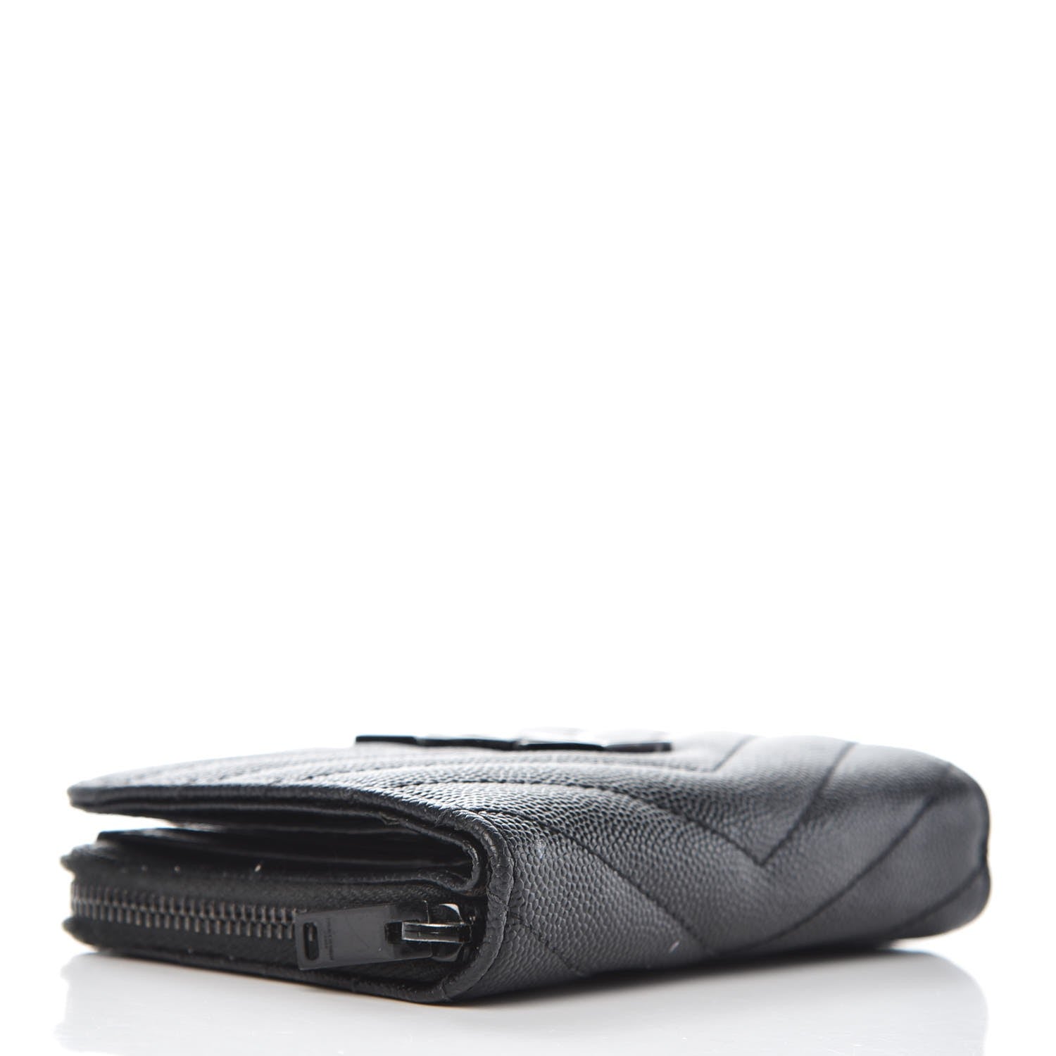 Saint Laurent Grain De Poudre Matelasse Chevron Monogram Compact Zip Around Wallet Black 4 of 14