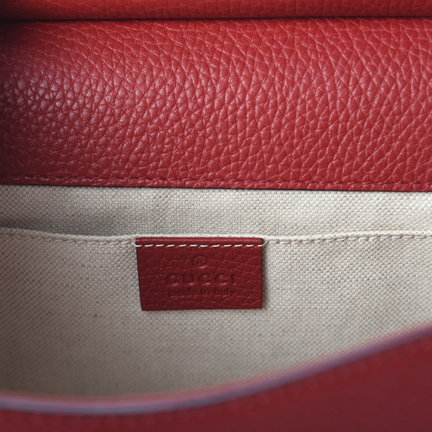 Calfskin Mini GG Marmont Top Handle Bag Vulcanic Red