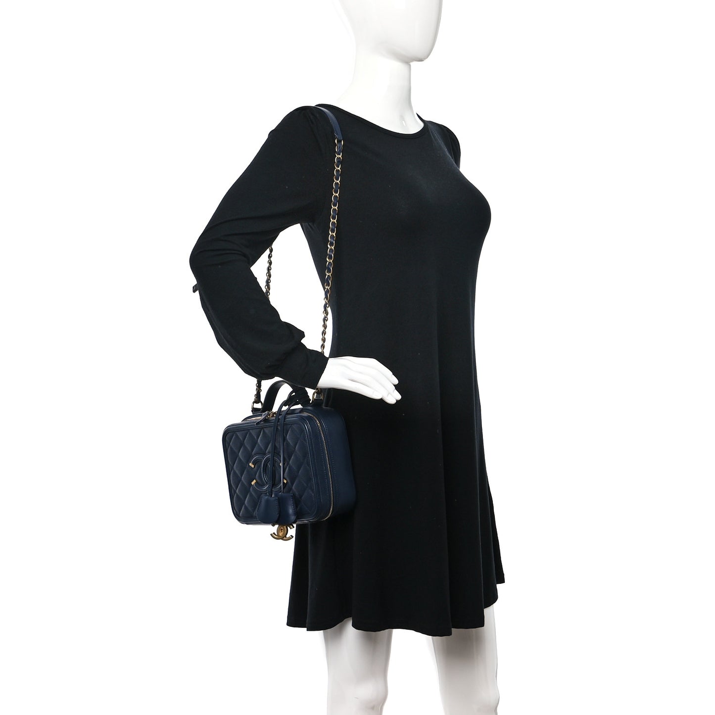 Caviar Quilted Medium CC Filigree Vanity Case Navy