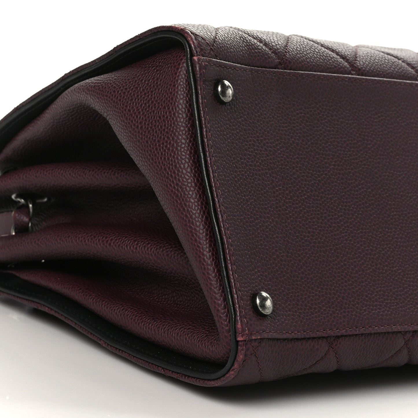 Caviar Quilted Large CC Accordion Shopping Bag Burgundy