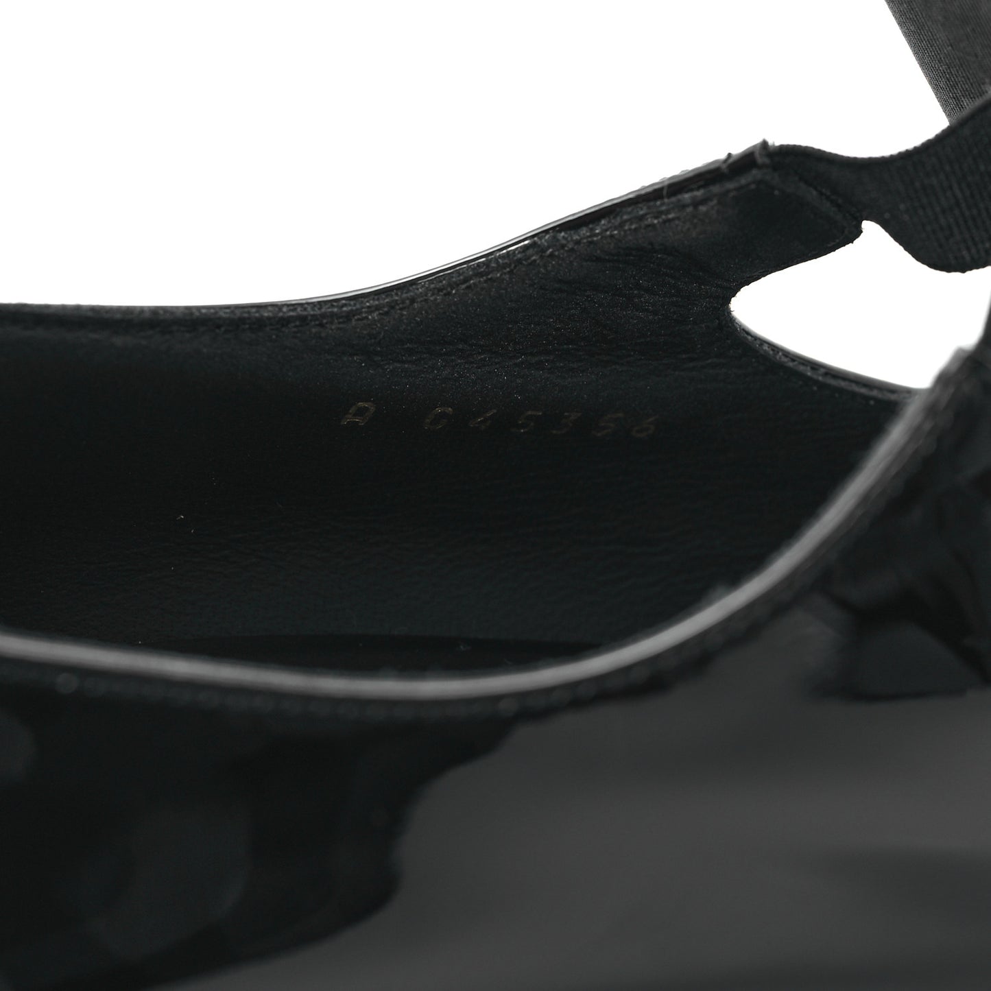 Patent Calfskin Grosgrain CC Mary Jane Pumps 40 Black