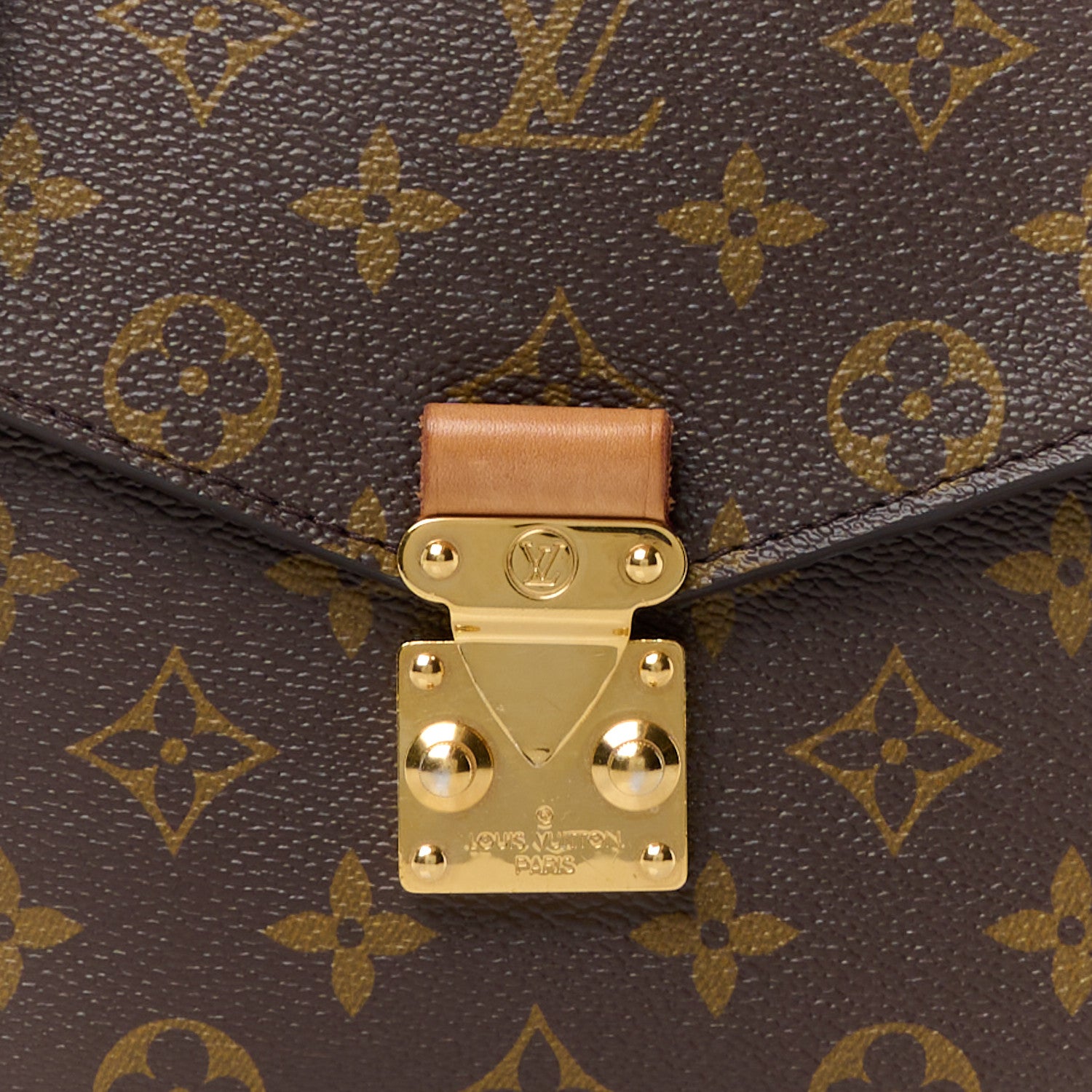 Louis Vuitton Monogram Pochette Metis 8 of 10
