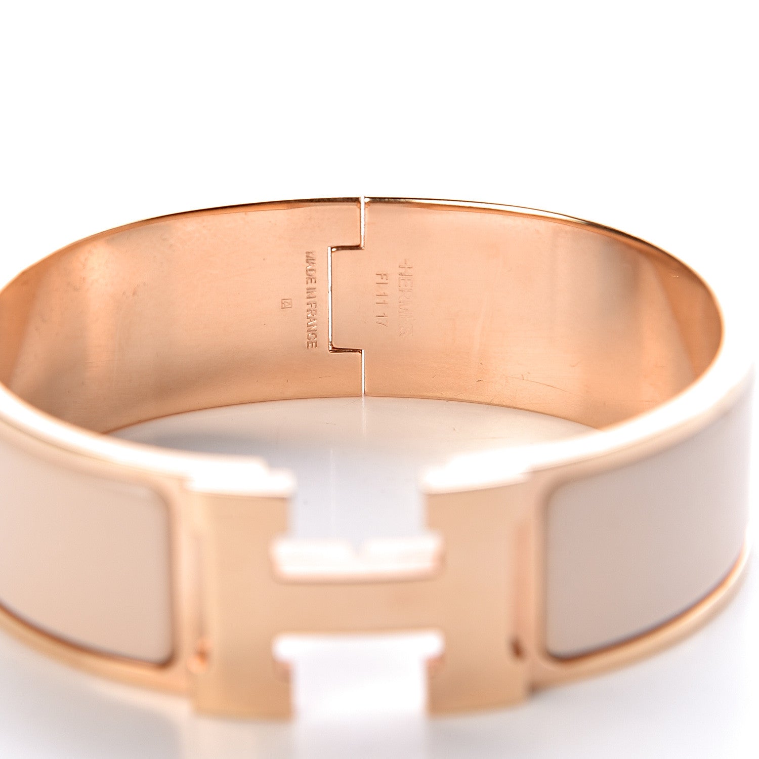 Hermes Enamel Wide Clic Clac H Bracelet GM Beige Nacre 4 of 5