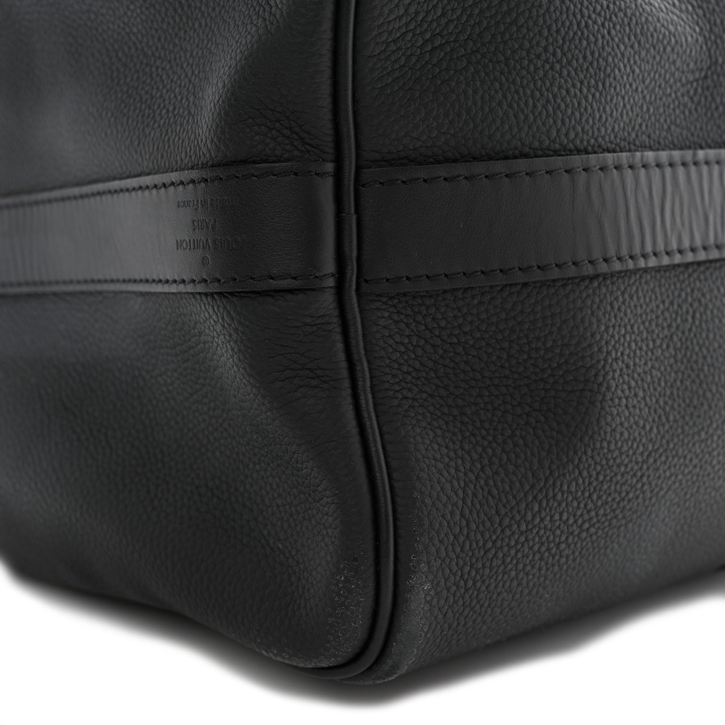 Grained Calfskin Aerogram Keepall Bandouliere 40 Black