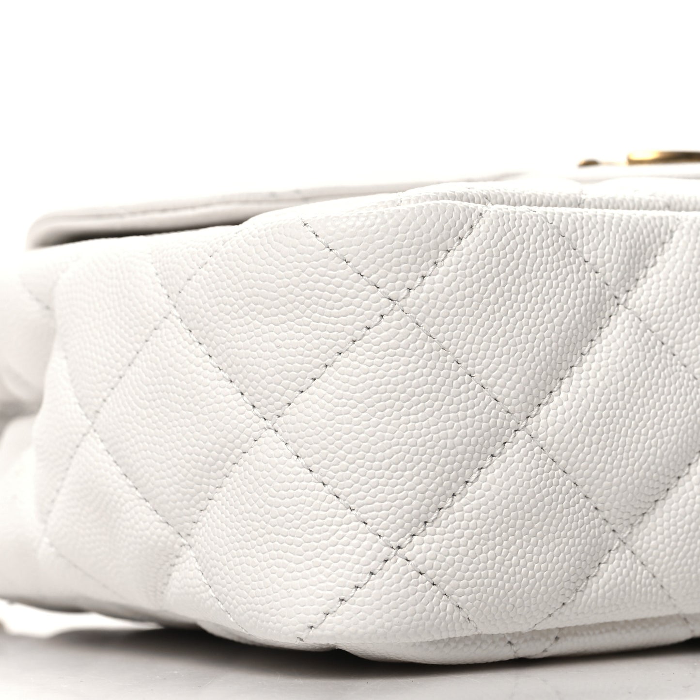 Caviar Quilted Wavy CC Hobo White