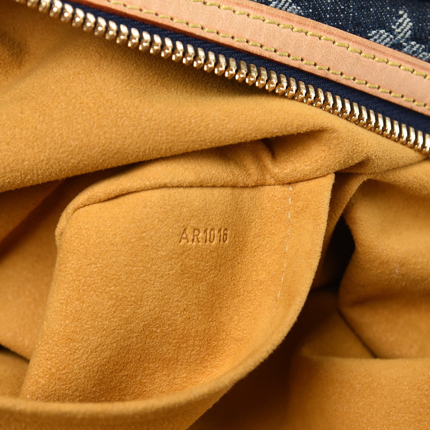 Denim Raye Cabas GM