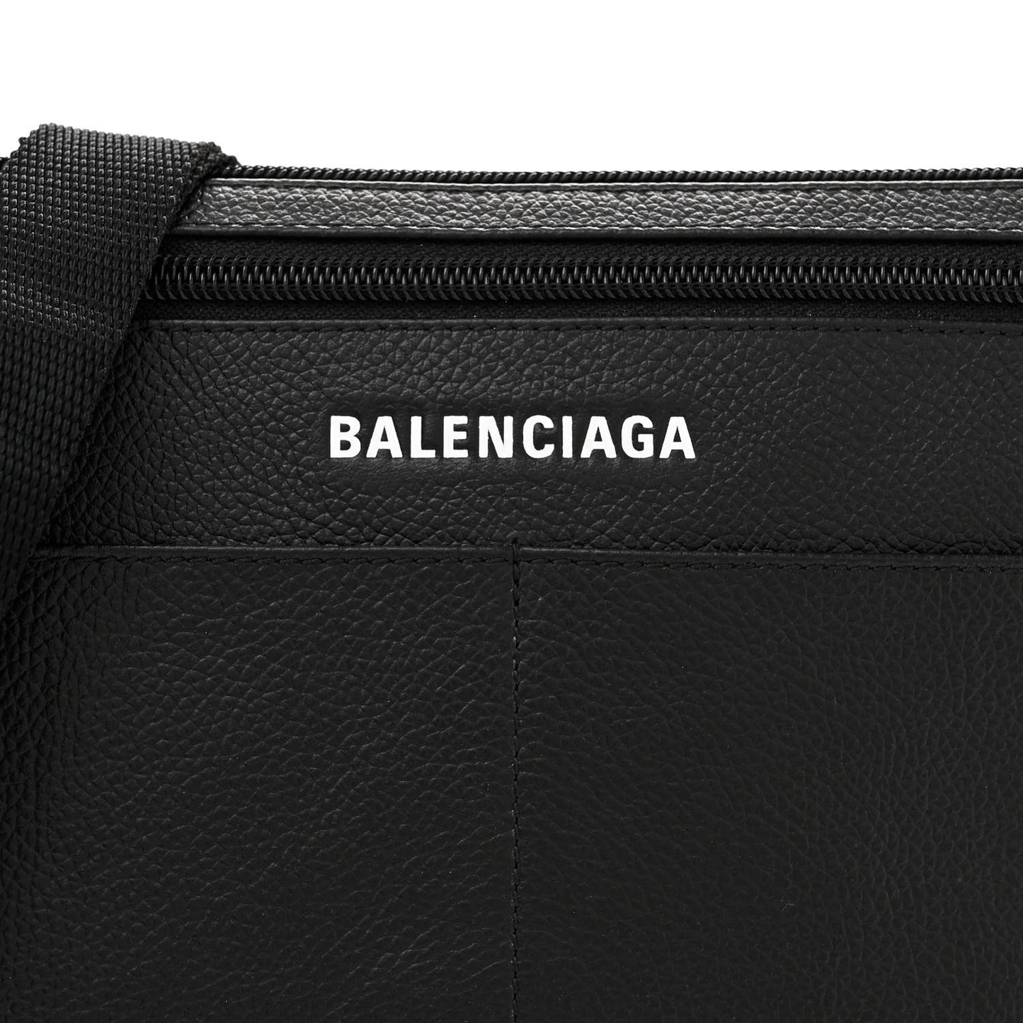 Grained Calfskin Explorer Crossbody Flat Pouch Black