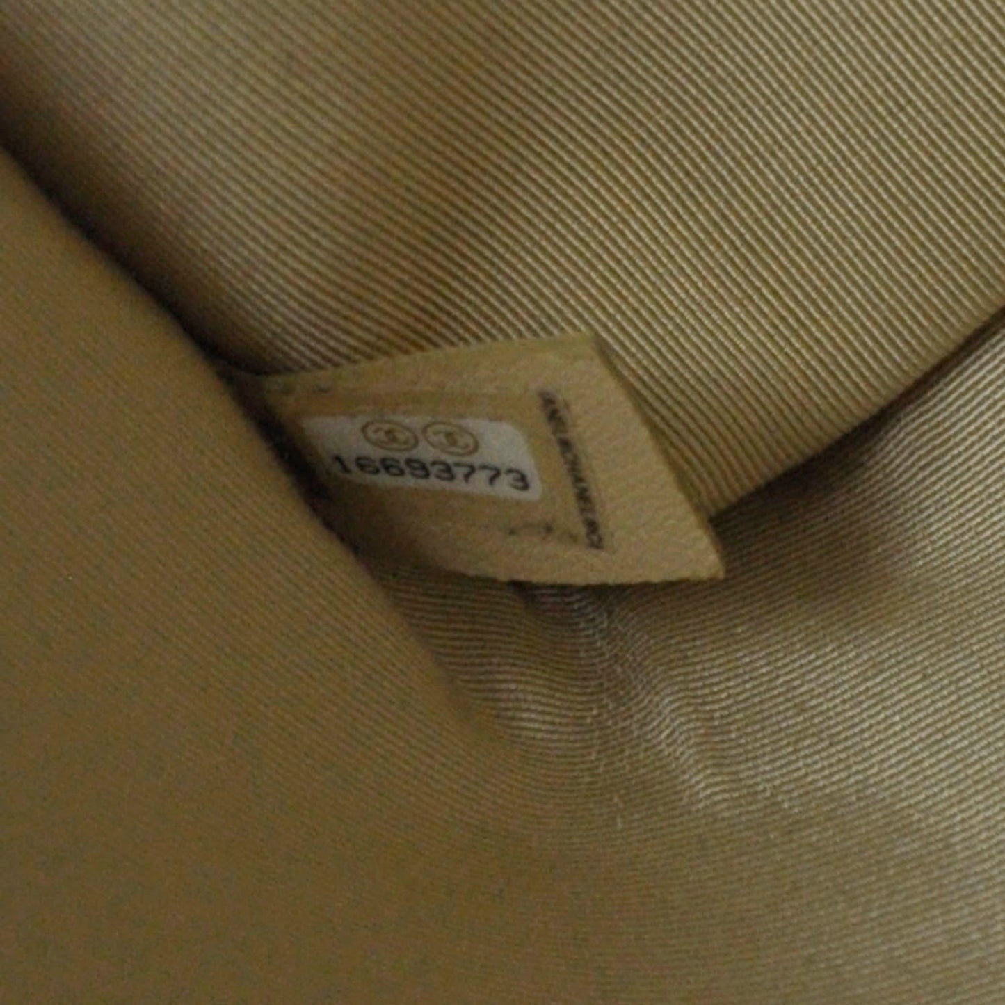 Leather Vertical Quilt Maharaja Express Flap Black