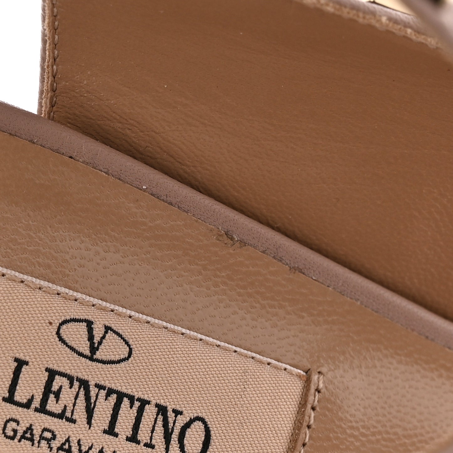 Pebbled Calfskin Rockstud Ankle Strap Open Toe 100mm Sandals 37 Poudre