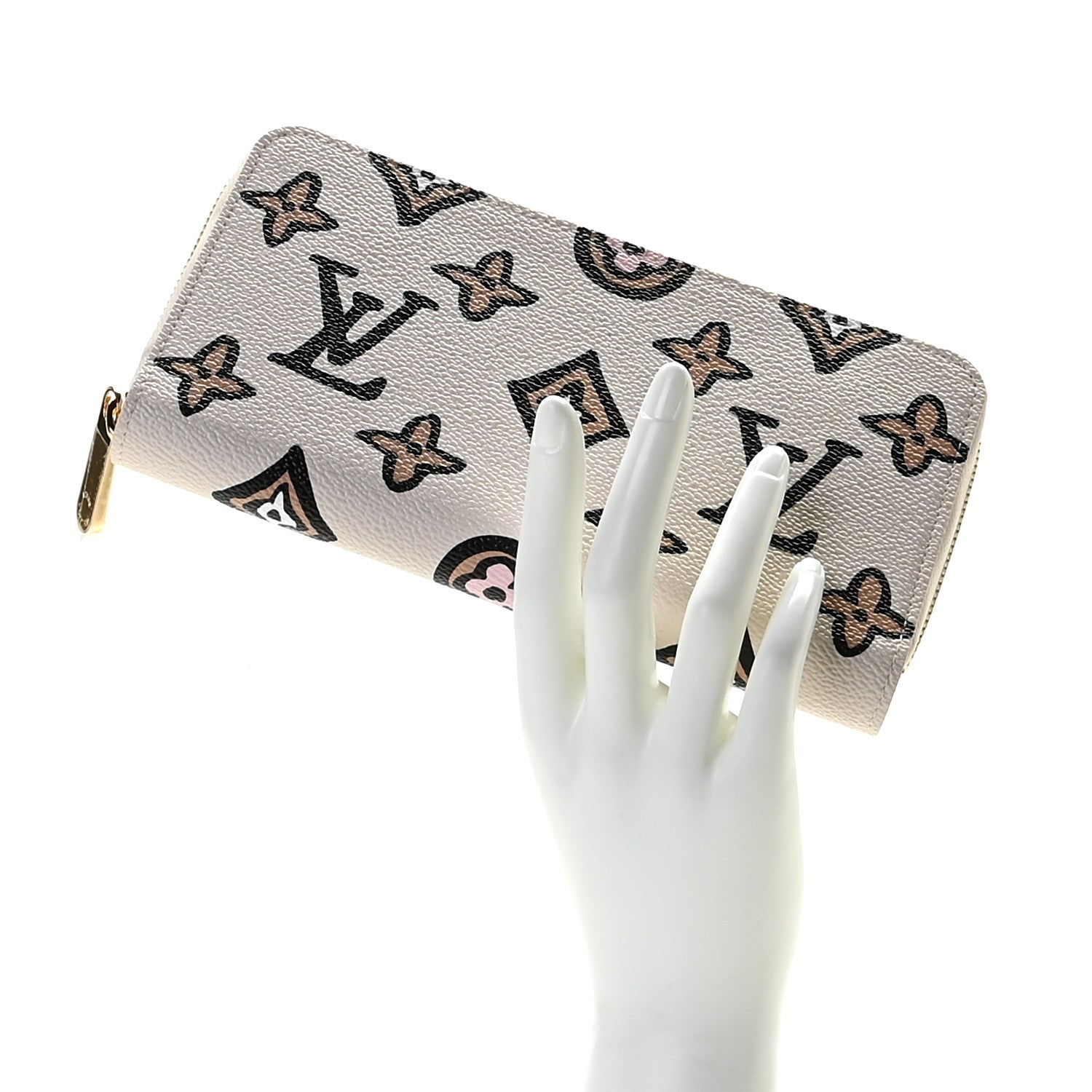 Louis Vuitton Monogram Giant Wild At Heart Zippy Wallet Creme 2 of 8