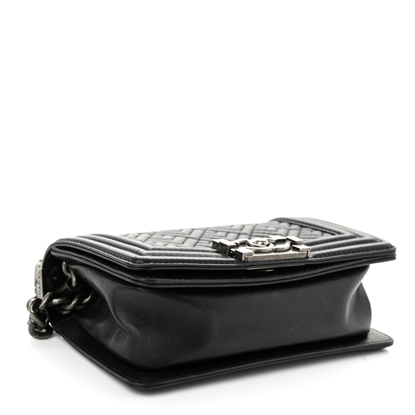 Lambskin Geometric Chevron Quilted Small Boy Flap Black