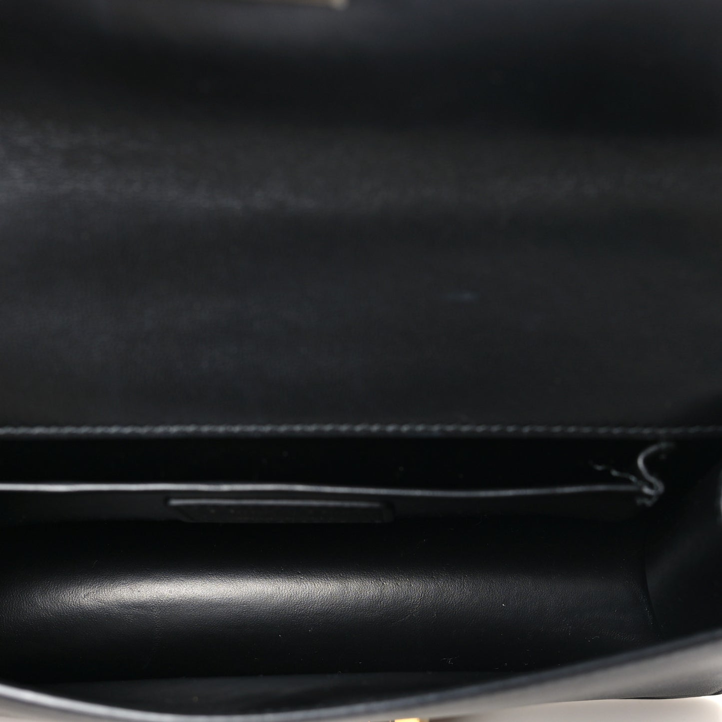 Calfskin 30 Montaigne East West Chain Flap Bag Black