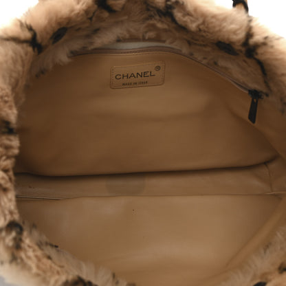 Chanel Lapin Rabbit Fur Quilt Pattern Handbag Beige Black 4 of 9