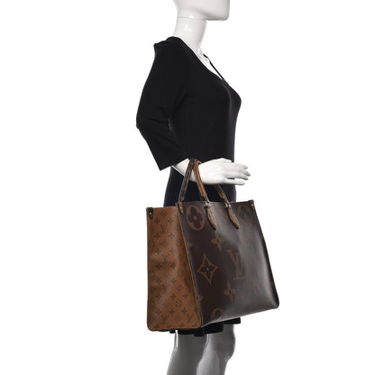 Louis Vuitton Reverse Monogram Giant Onthego GM 2 of 11