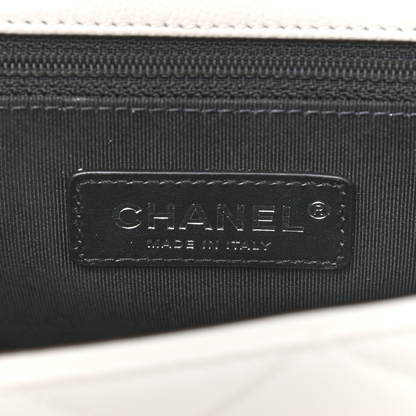Caviar Quilted My Everything Flap White Black