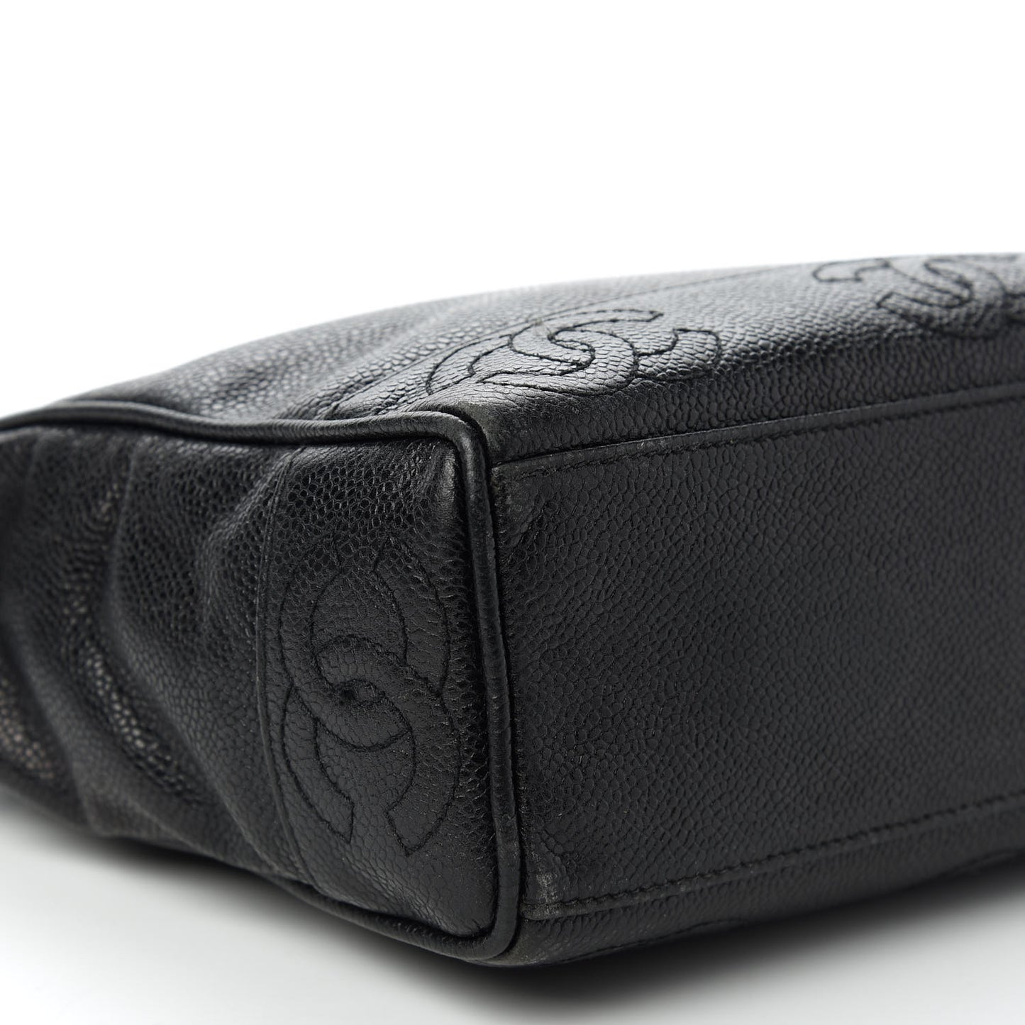 Caviar CC Shoulder Bag Black