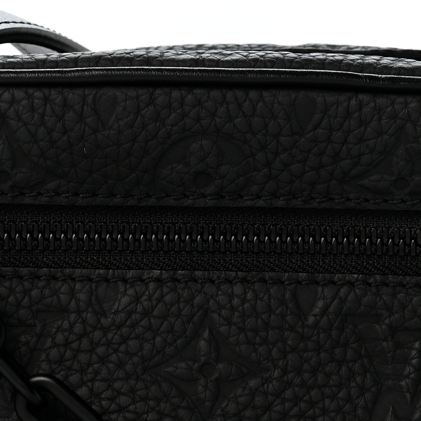 Taurillon Monogram Mini Soft Trunk Black