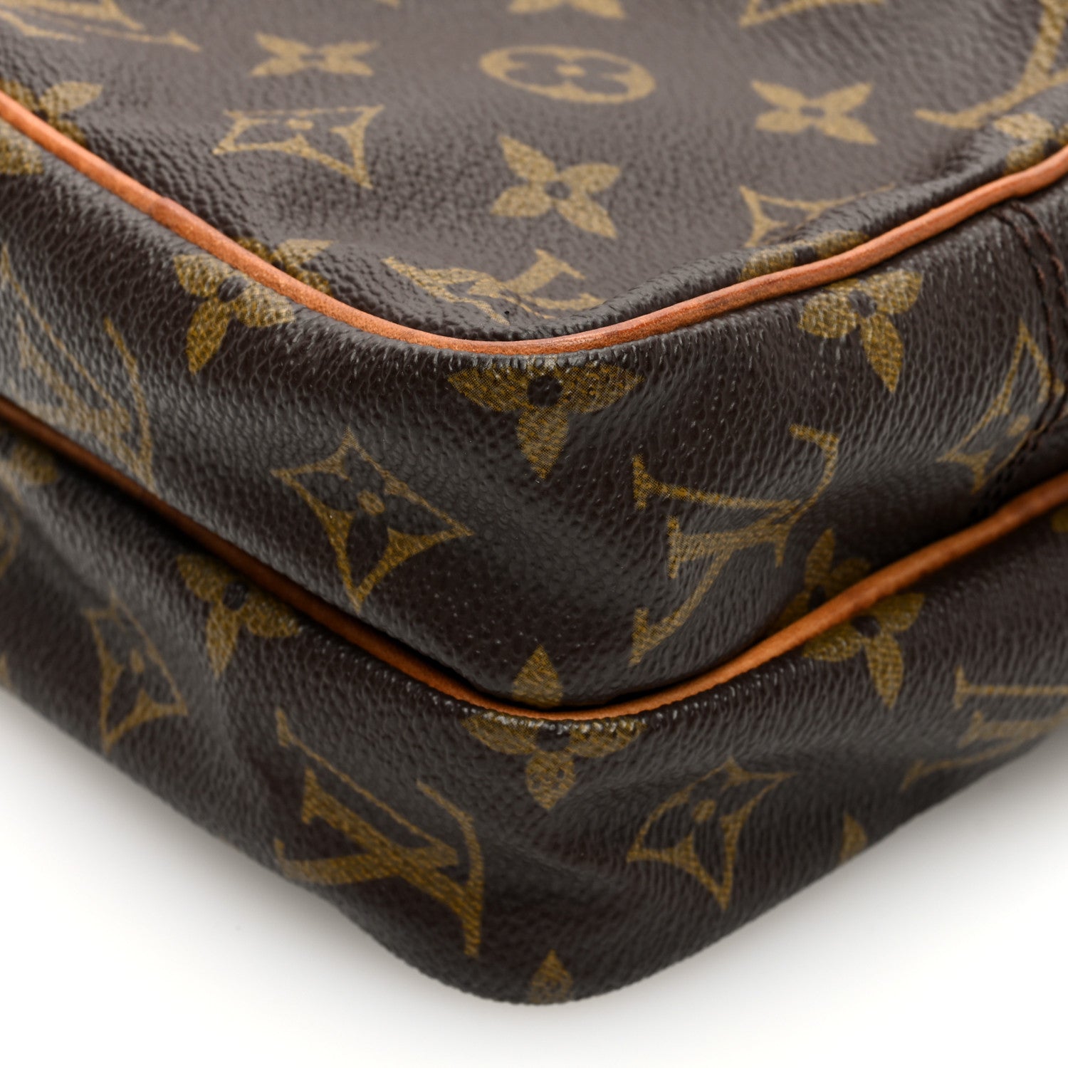 Louis Vuitton Monogram Amazone PM 9 of 9