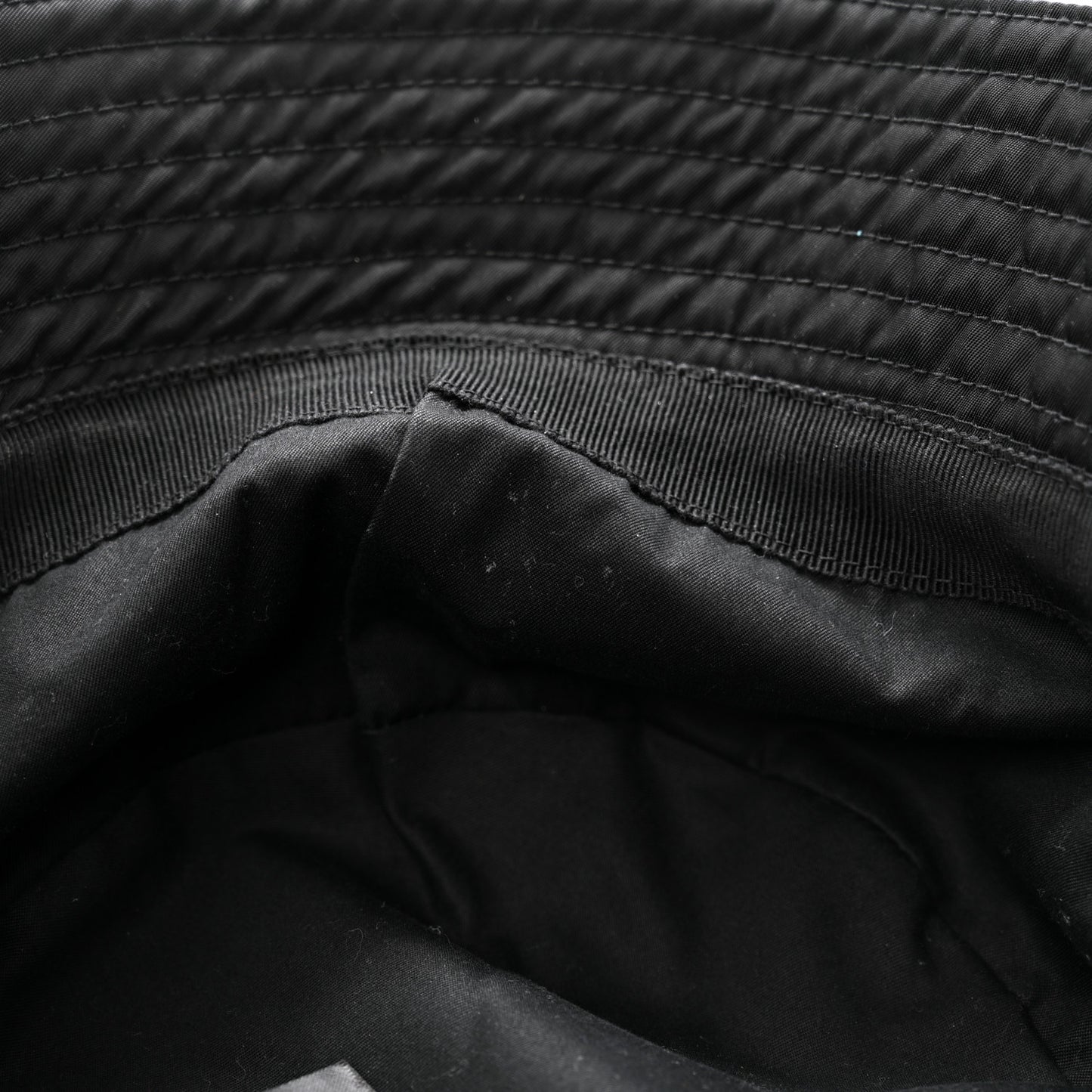 Re-Nylon Metal Triangle Logo Womens Bucket Hat XL Black