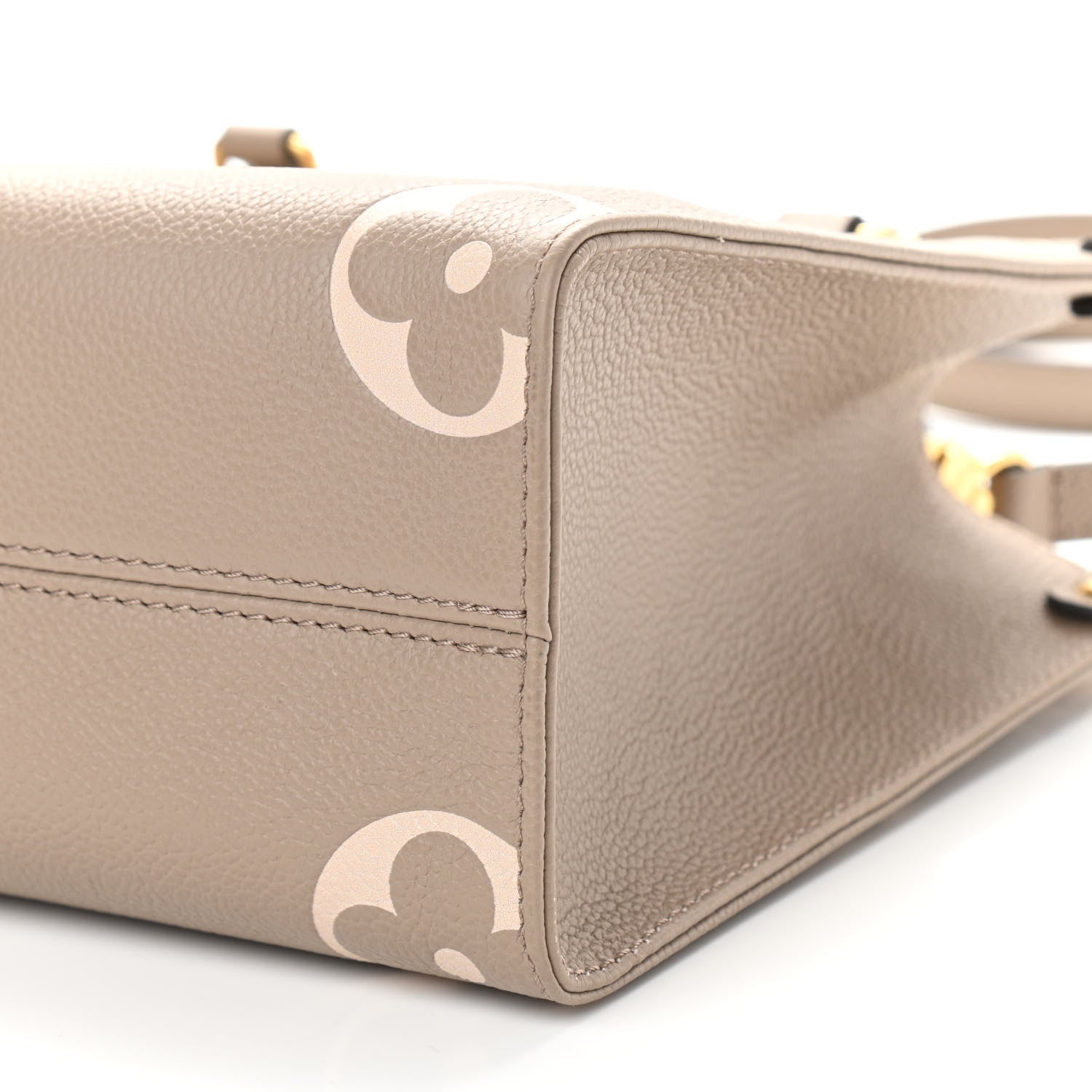 Louis Vuitton Empreinte Monogram Giant Onthego PM Tourterelle Creme 10 of 10