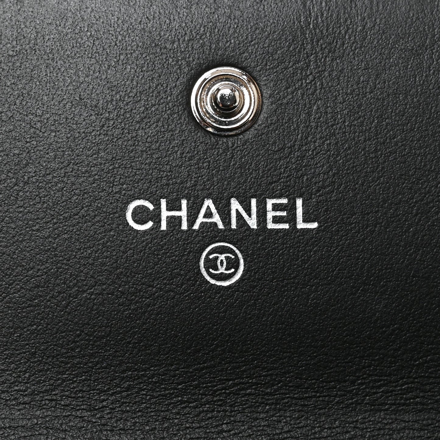 Caviar Timeless CC Large Gusset Flap Wallet Black