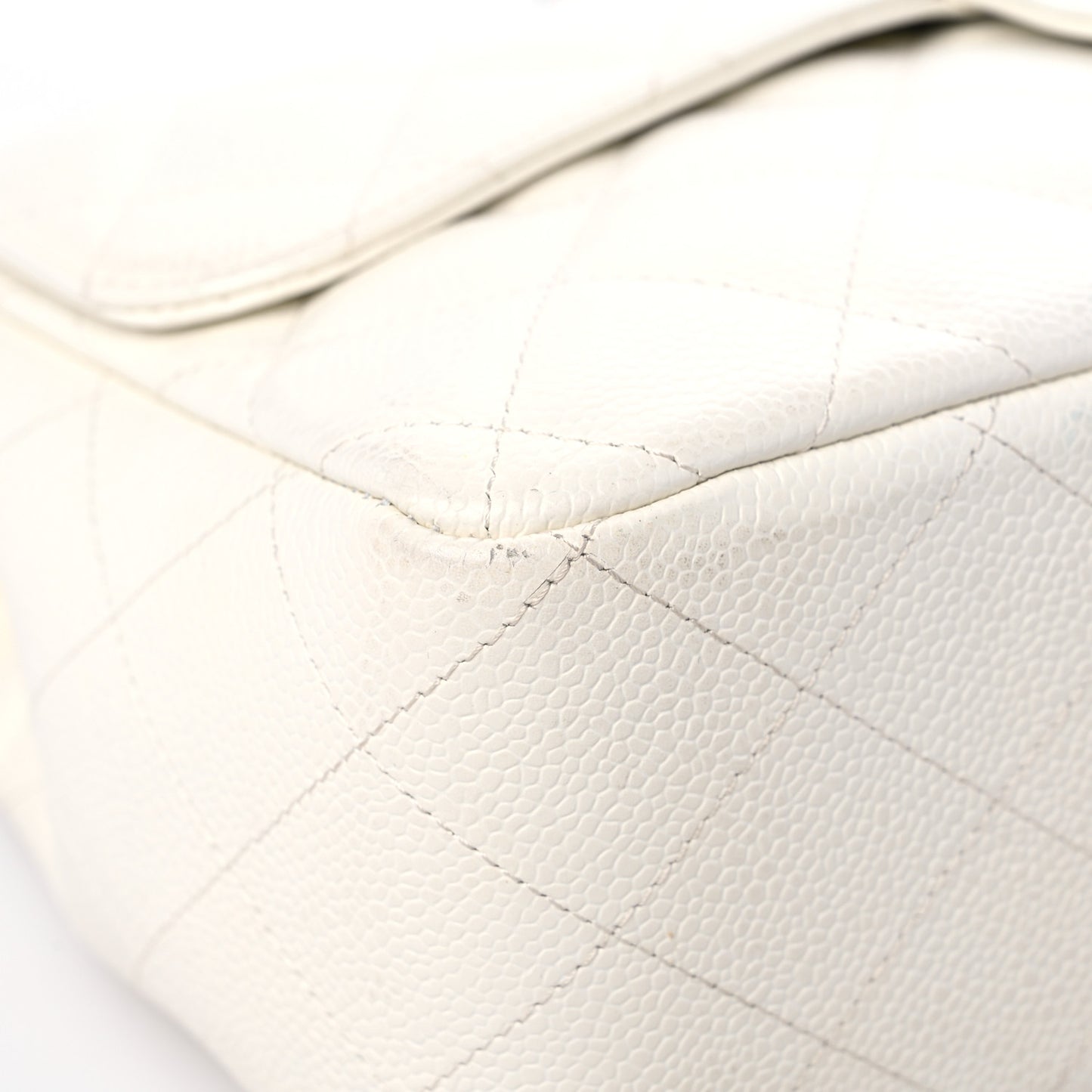 Caviar Quilted Jumbo Single Flap White